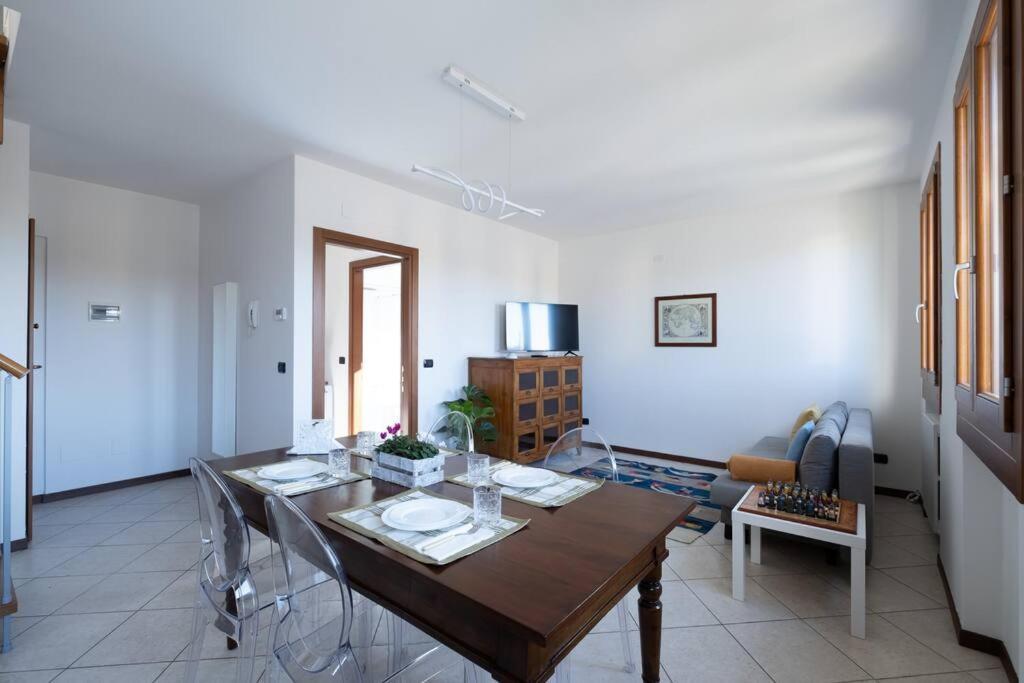 Dimore Al Borgo モンタニャーナ エクステリア 写真